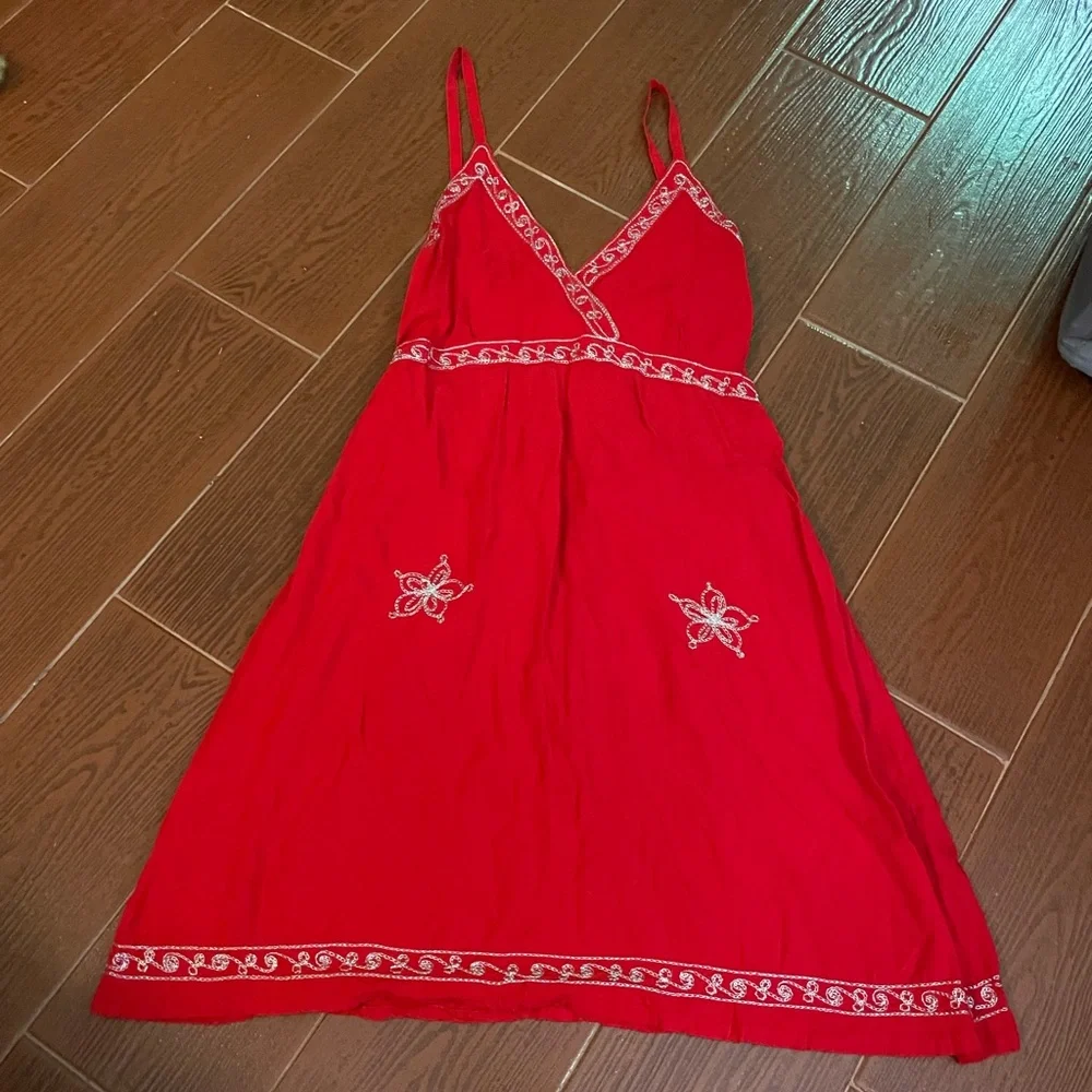 Unbranded red white embroidered slip dress elastic size small handmade Indonesia - Picture 2 of 14